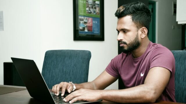 10 Profitable Online Business Ideas in India You Can Start With Rs 5000